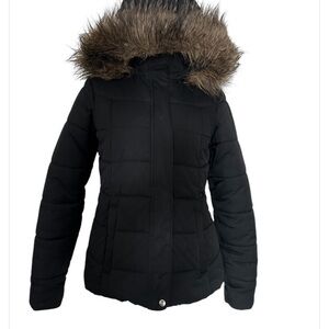 Columbia Women's Black Puffer Jacket with Faux Fur Hood size S
